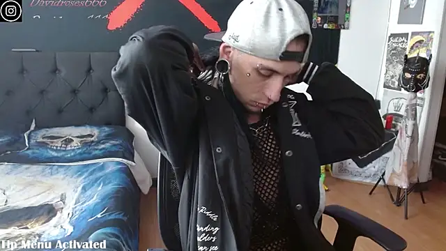 davidroses420 online show from October 7, 2025, 6:31 pm