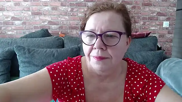 Snapshot of Adelewildx chatting on March 21, 2025, 10:06 am Adelewildx online show from March 21, 2025, 10:06 am