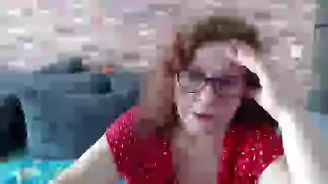 Snapshot of Adelewildx chatting on March 22, 2025, 10:06 am Adelewildx online show from March 22, 2025, 10:06 am