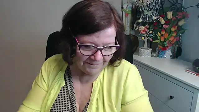 Adelewildx online show from April 2, 2026, 3:35 am