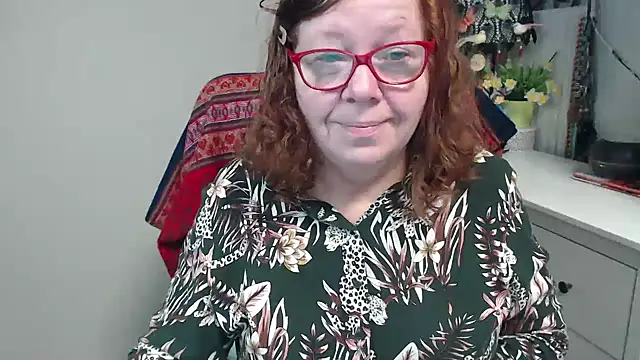Snapshot of Adelewildx chatting on November 26, 2025, 4:01 am Adelewildx online show from November 26, 2025, 4:01 am