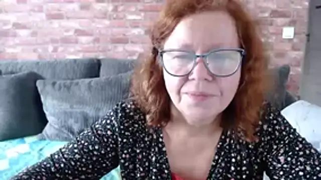 Snapshot of Adelewildx chatting on October 12, 2025, 10:38 am Adelewildx online show from October 12, 2025, 10:38 am