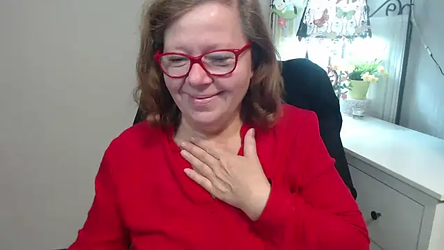 Snapshot of Adelewildx chatting on September 30, 2025, 3:23 am Adelewildx online show from September 30, 2025, 3:23 am