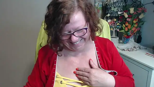 Snapshot of Adelewildx chatting on May 4, 2026, 2:59 am Adelewildx online show from May 4, 2026, 2:59 am