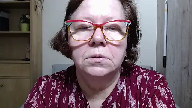 Snapshot of Adelewildx chatting on April 30, 2026, 9:52 pm Adelewildx online show from April 30, 2026, 9:52 pm