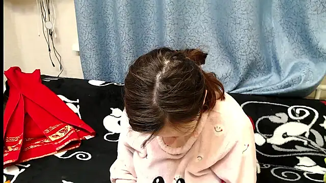 Snapshot of alisacucumber chatting on January 25, 2025, 4:13 pm alisacucumber online show from January 25, 2025, 4:13 pm