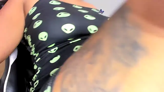 darsha sahu online show from November 18, 2025, 12:37 am