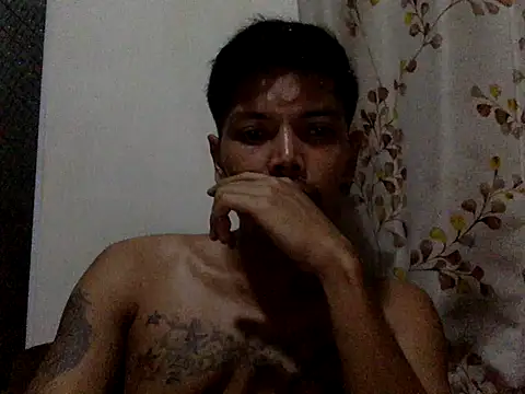 Snapshot of eddy_888 chatting on June 23, 2026, 7:01 pm eddy 888 online show from June 23, 2026, 7:01 pm