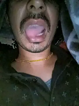 dreamtoungelick69 online show from February 7, 2025, 11:45 pm