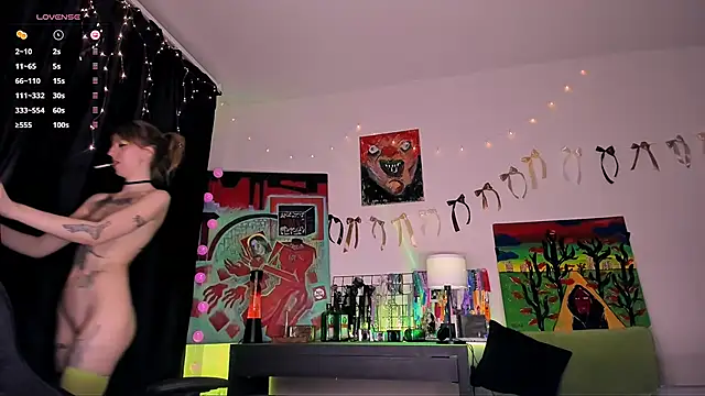 Felicia Bri online show from March 17, 2026, 7:28 pm