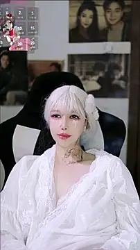 Snapshot of candy_cola chatting on February 12, 2026, 5:13 pm candy cola online show from February 12, 2026, 5:13 pm
