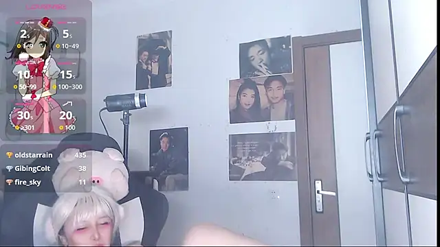 candy cola online show from October 12, 2025, 5:47 pm