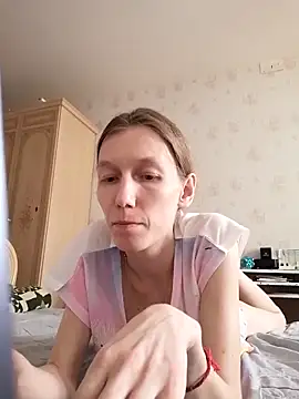 Snapshot of FeraeCat chatting on March 13, 2025, 8:37 am FeraeCat online show from March 13, 2025, 8:37 am