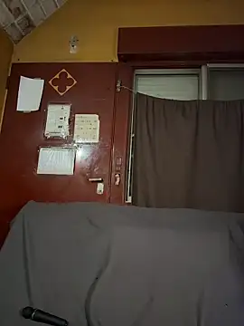 sofy alone online show from December 4, 2025, 11:15 pm