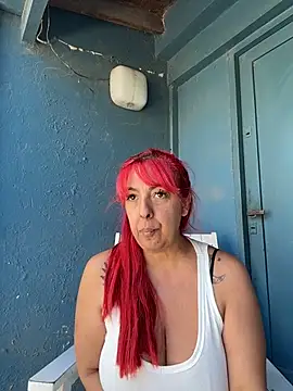 sofy alone online show from November 5, 2025, 12:41 pm