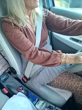 Nathotsexy1 online show from December 5, 2024, 8:49 am