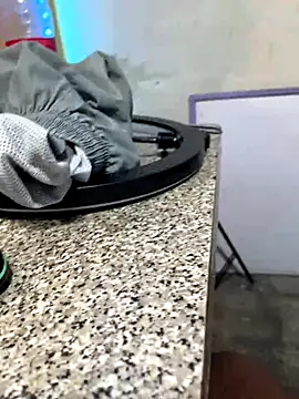 roman and jessie online show from October 19, 2025, 5:54 am