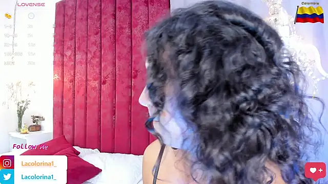 Snapshot of LaColorina_ chatting on February 7, 2025, 4:27 am LaColorina online show from February 7, 2025, 4:27 am