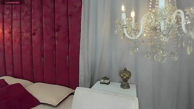 Snapshot of LaColorina_ chatting on March 3, 2025, 4:54 am LaColorina online show from March 3, 2025, 4:54 am