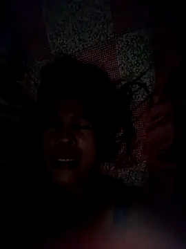 Snapshot of TropicalFlower chatting on October 6, 2025, 10:43 pm TropicalFlower online show from October 6, 2025, 10:43 pm