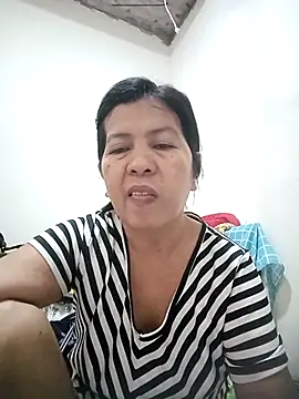 TropicalFlower online show from February 6, 2026, 3:24 am