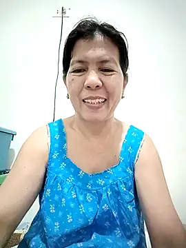 Snapshot of TropicalFlower chatting on March 10, 2025, 11:23 am TropicalFlower online show from March 10, 2025, 11:23 am