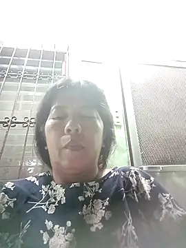 Snapshot of TropicalFlower chatting on October 14, 2025, 1:12 pm TropicalFlower online show from October 14, 2025, 1:12 pm
