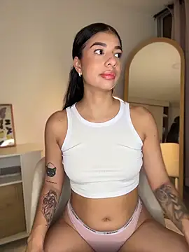 Veronica ar online show from May 26, 2026, 3:26 am