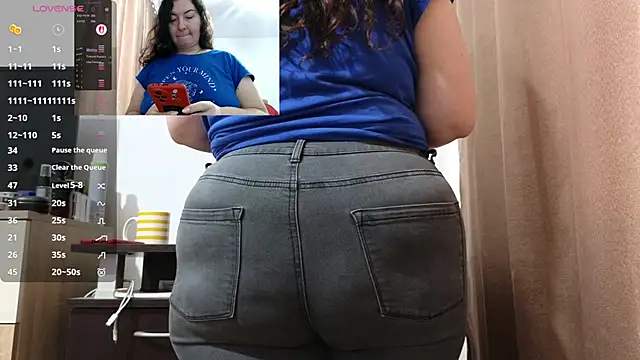 BBW MILF 4U online show from March 22, 2026, 9:22 am