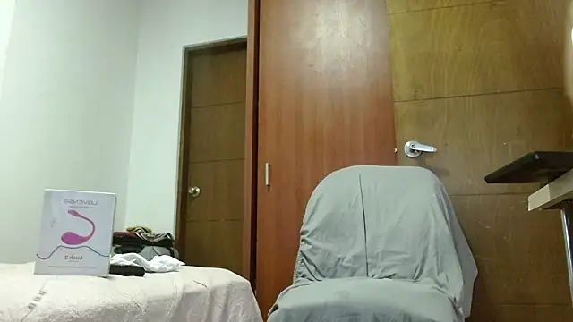 Snapshot of MarcusMilarc chatting on January 7, 2026, 8:58 pm MarcusMilarc online show from January 7, 2026, 8:58 pm