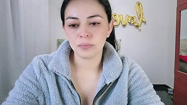 mayhott2 online show from March 20, 2026, 12:22 am