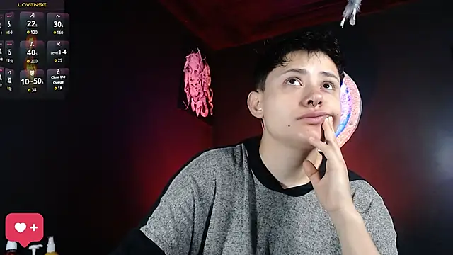 Snapshot of girl_intense444 chatting on October 6, 2025, 12:50 pm girl intense444 online show from October 6, 2025, 12:50 pm