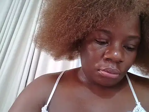 Snapshot of Deliciousgal chatting on February 8, 2026, 3:54 pm Deliciousgal online show from February 8, 2026, 3:54 pm