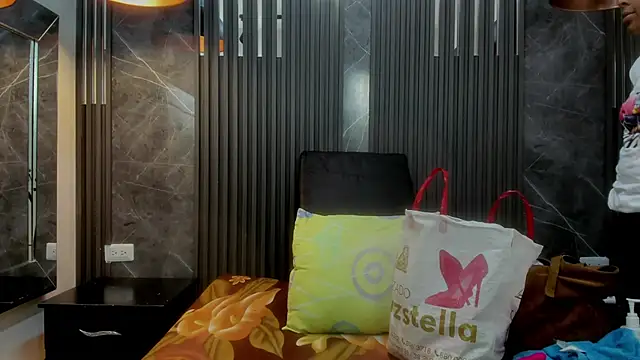 GabyFlowers online show from January 4, 2025, 12:16 pm