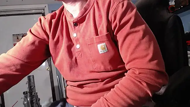 Horny 209 online show from April 8, 2026, 3:35 pm