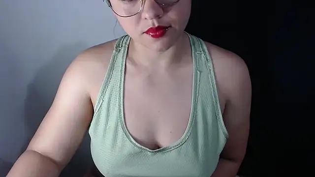 Snapshot of lizbodu chatting on May 3, 2026, 2:38 am lizbodu online show from May 3, 2026, 2:38 am