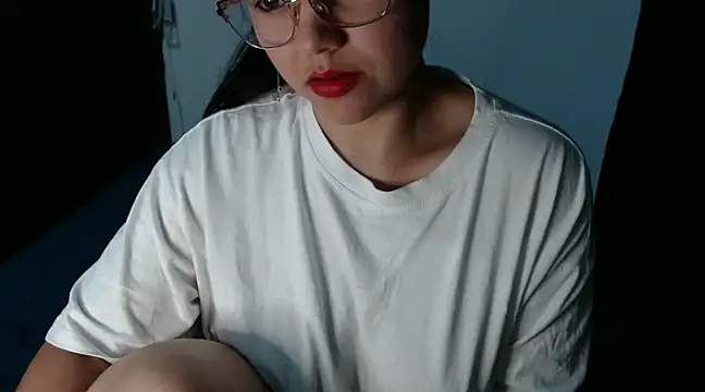 Snapshot of lizbodu chatting on February 18, 2025, 1:32 am lizbodu online show from February 18, 2025, 1:32 am