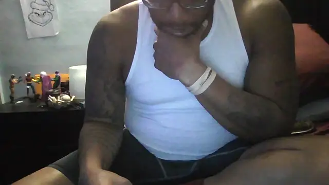 Snapshot of ReeferMadness59 chatting on February 5, 2026, 4:41 am ReeferMadness59 online show from February 5, 2026, 4:41 am