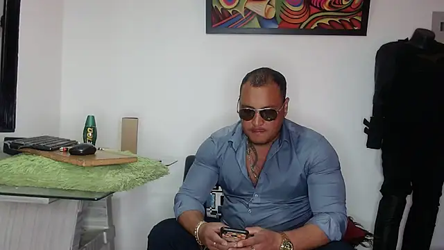 Snapshot of hardrock982 chatting on May 9, 2026, 1:36 pm hardrock982 online show from May 9, 2026, 1:36 pm