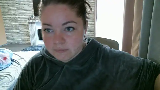 Snapshot of cute__cherry chatting on March 10, 2025, 7:55 am cute  cherry online show from March 10, 2025, 7:55 am