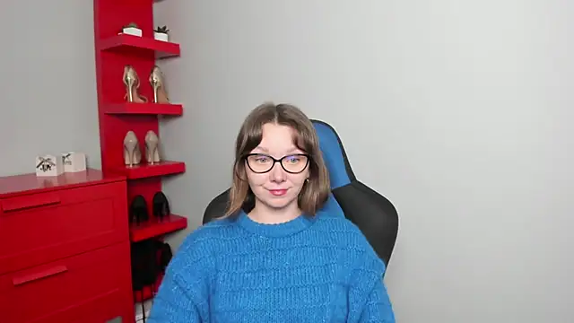 Cookie zoe online show from December 4, 2025, 6:34 am