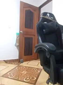 Snapshot of marindanielf chatting on November 7, 2025, 11:52 pm marindanielf online show from November 7, 2025, 11:52 pm