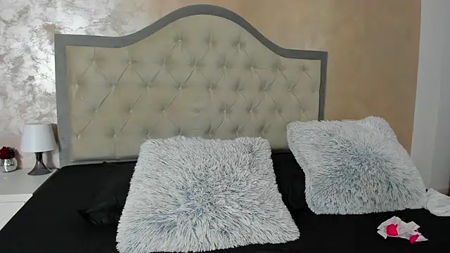 Snapshot of JennaMyers chatting on November 7, 2025, 8:13 pm JennaMyers online show from November 7, 2025, 8:13 pm