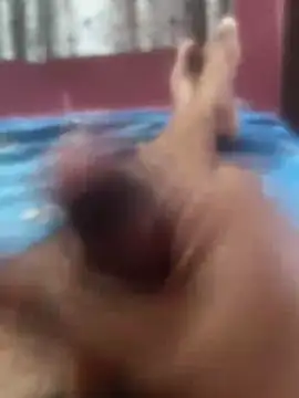 omar23121 online show from March 14, 2025, 7:12 pm