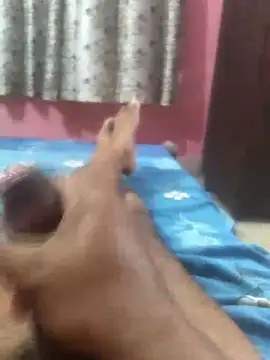 omar23121 online show from March 8, 2025, 12:20 pm