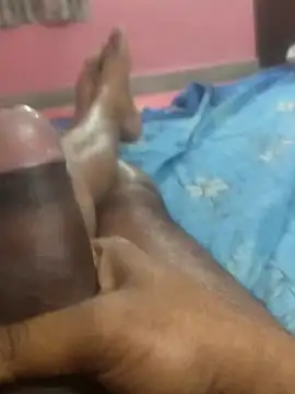 omar23121 online show from January 7, 2025, 5:20 pm