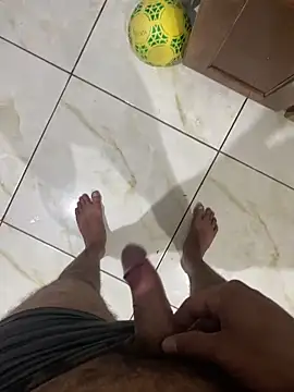 Snapshot of cf27 chatting on February 17, 2026, 4:32 am cf27 online show from February 17, 2026, 4:32 am