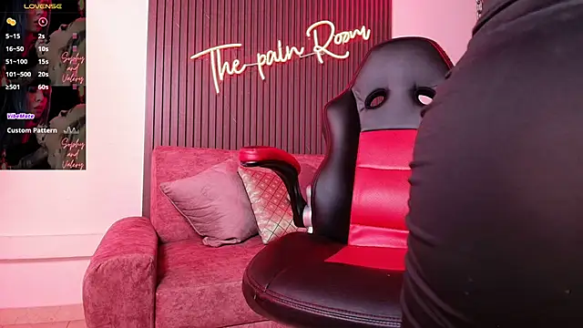 Snapshot of arianna_smith_ chatting on October 28, 2025, 7:46 pm arianna smith online show from October 28, 2025, 7:46 pm