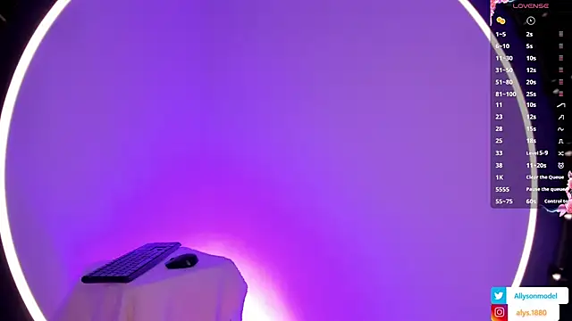 Snapshot of alysson_18 chatting on February 17, 2026, 2:58 pm alysson 18 online show from February 17, 2026, 2:58 pm