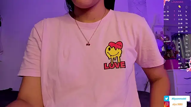 Snapshot of alysson_18 chatting on February 11, 2026, 2:17 pm alysson 18 online show from February 11, 2026, 2:17 pm